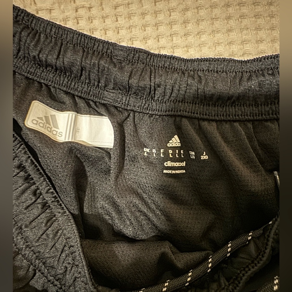 Adidas Women’s Running Shorts - Picture 3 of 5
